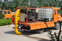 高速公路綠籬修剪機(jī)過(guò)濾器清洗